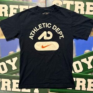 Nike Men's navy Athletic Dept Tee